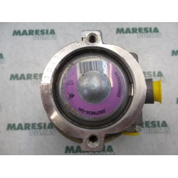Peugeot - 206 - Power steering pump