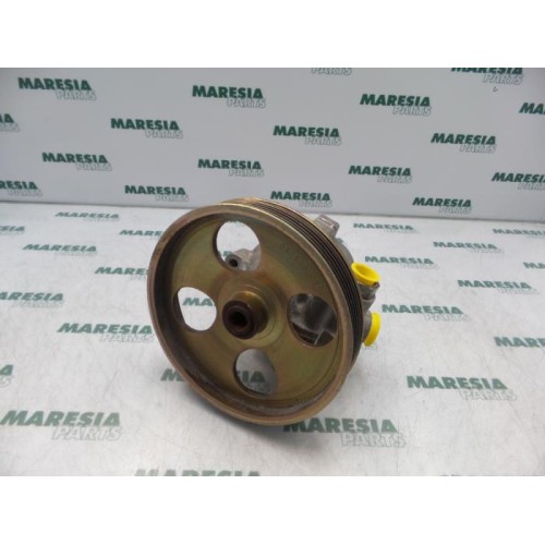 Peugeot - 206 - Power steering pump