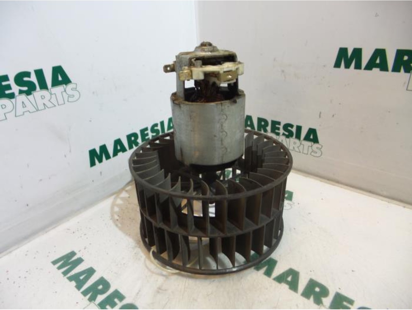 Renault - Kangoo - Heating and ventilation fan motor
