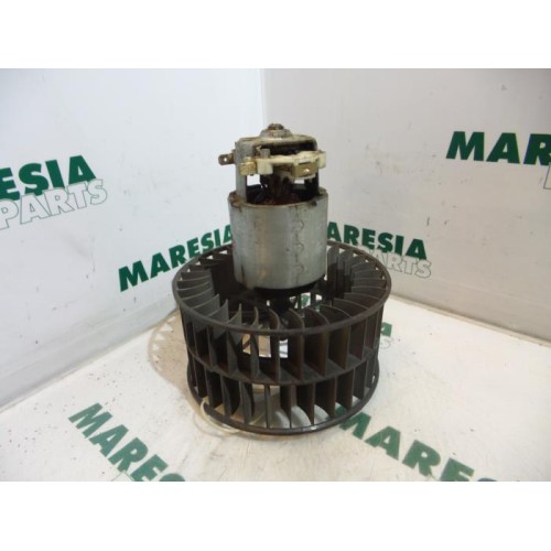 Renault - Kangoo - Heating and ventilation fan motor
