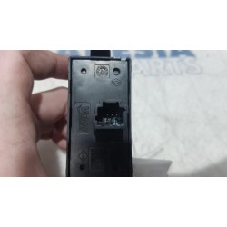 Renault - Kangoo - Panic lighting switch