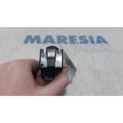 Renault - Kangoo - Panic lighting switch