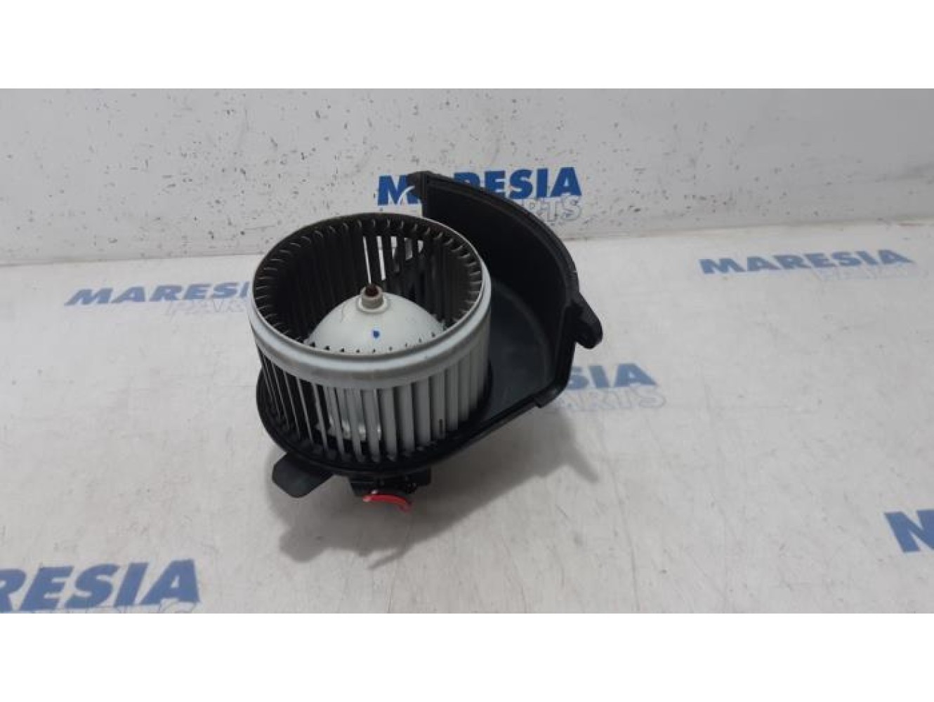 Renault - Kangoo - Heating and ventilation fan motor