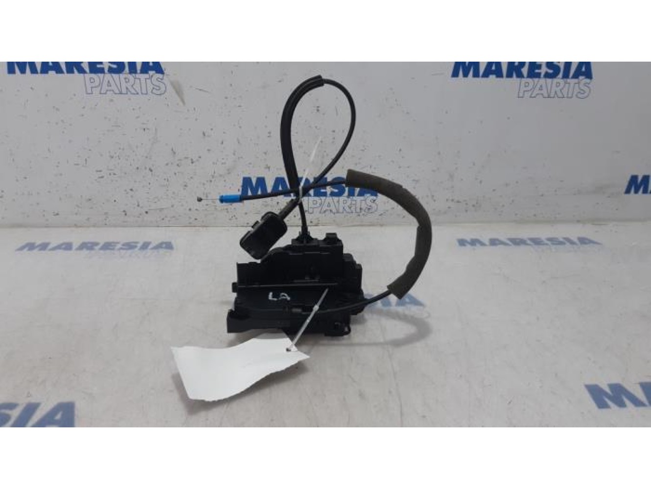 Renault - Kangoo - Minibus/van rear door lock mechanism