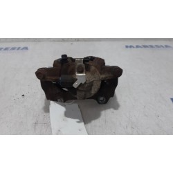 Fiat - Punto - Bremszange links vorne