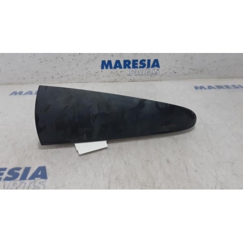 Renault - Kangoo - Rear right bodywork corner
