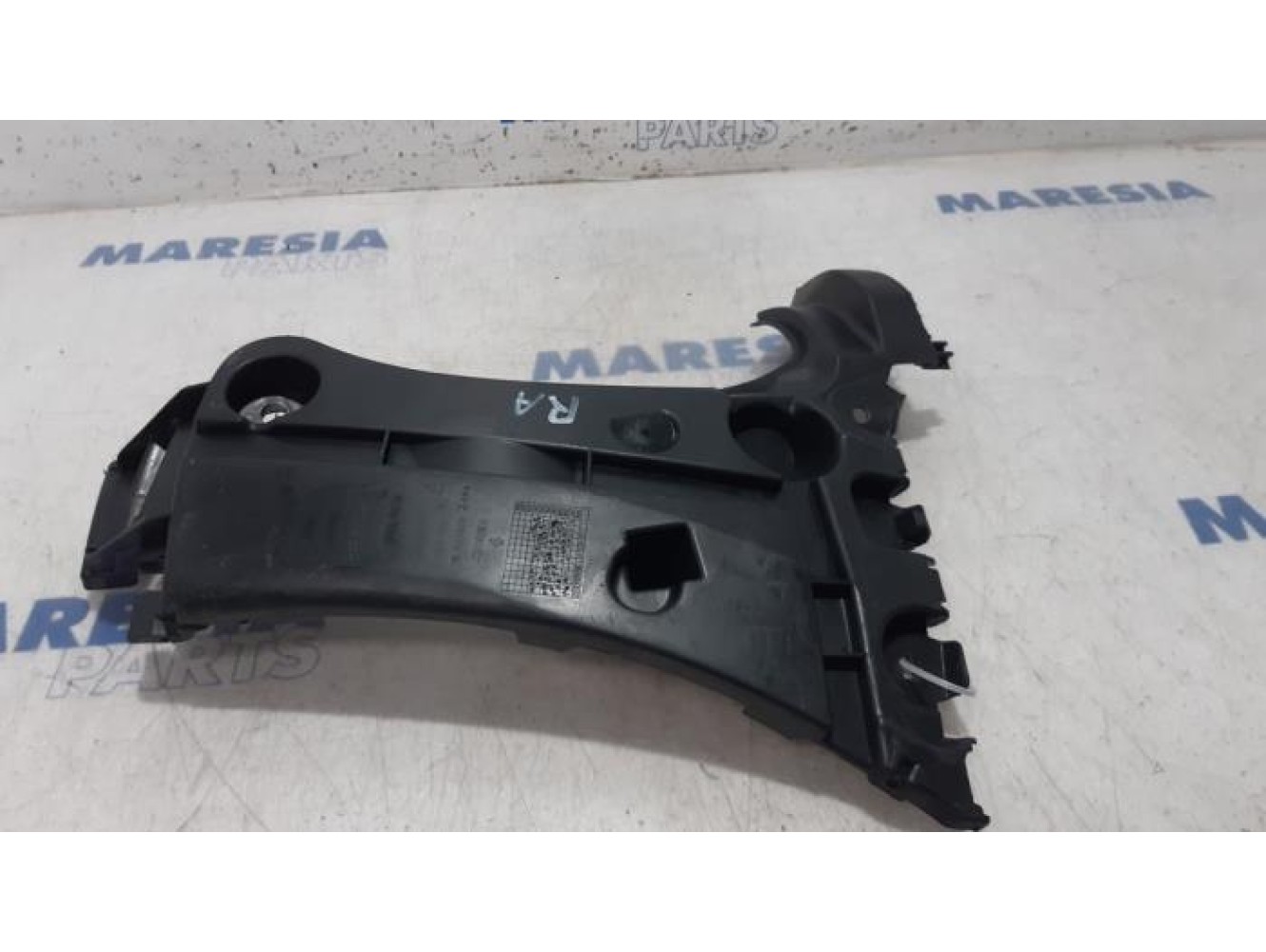 Renault - Kangoo - Rear bumper bracket, right
