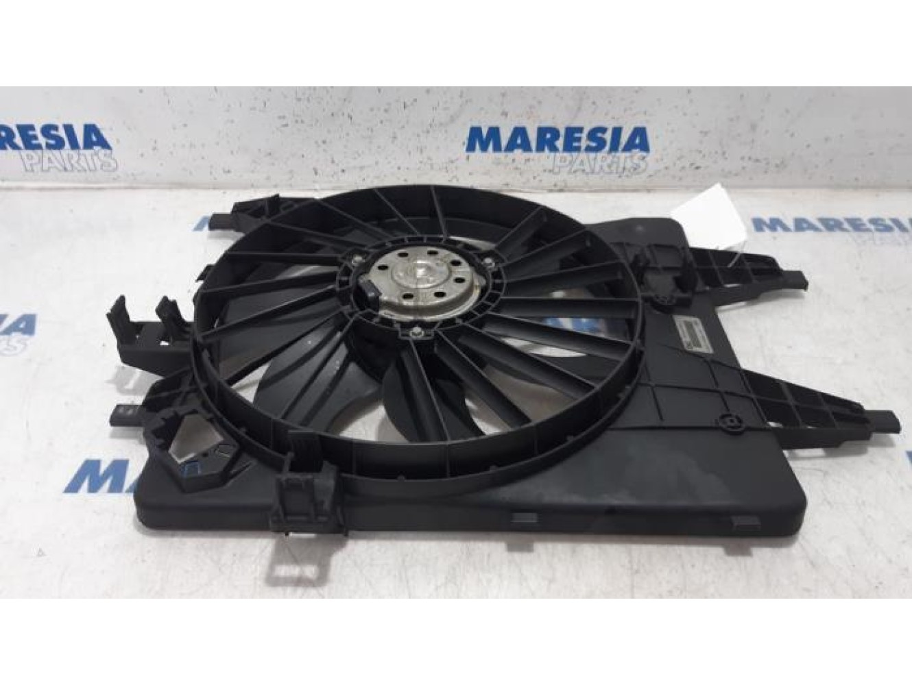 Renault - Kangoo - Fan motor