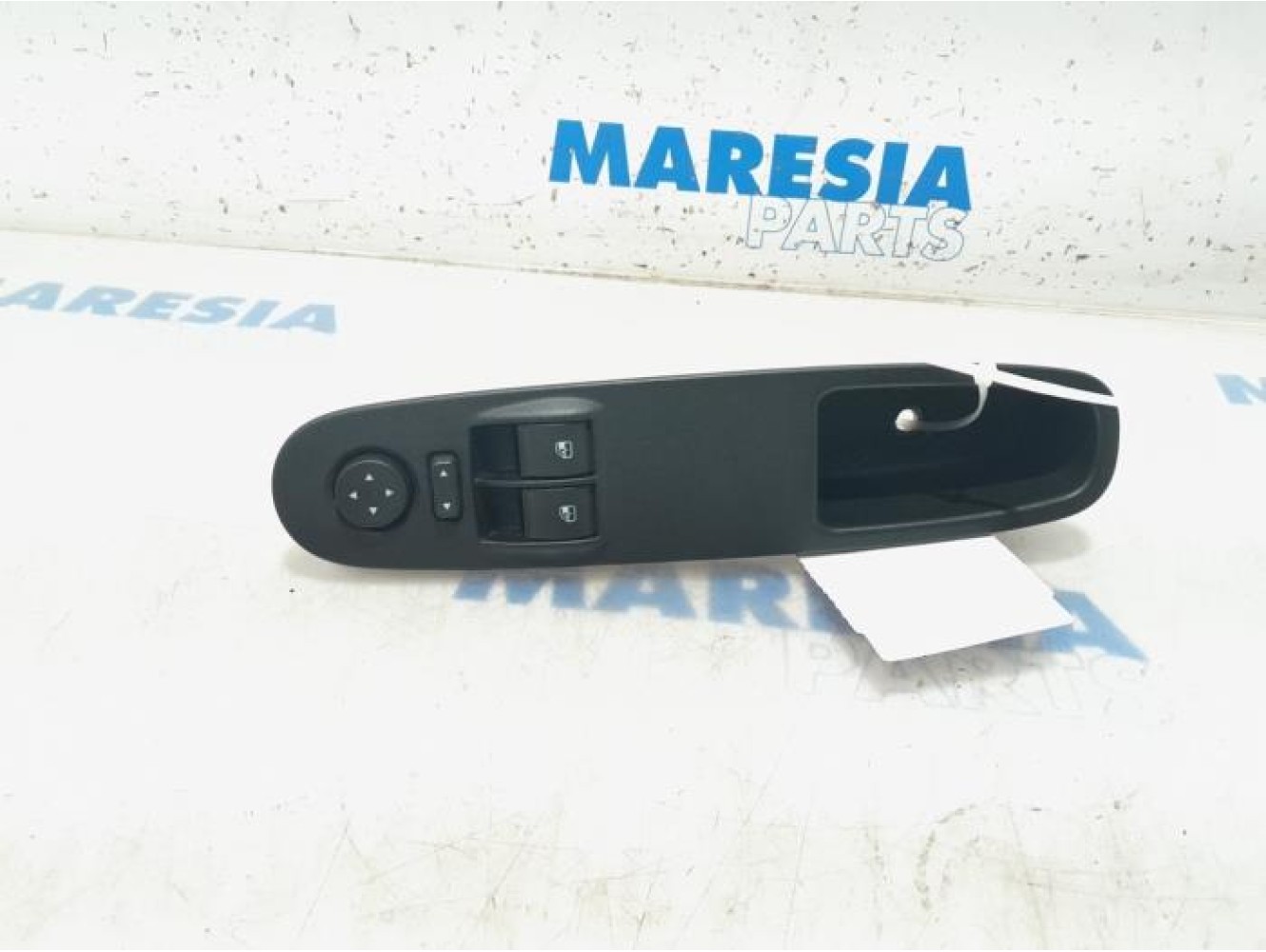 Fiat - Punto - Multi-functional window switch
