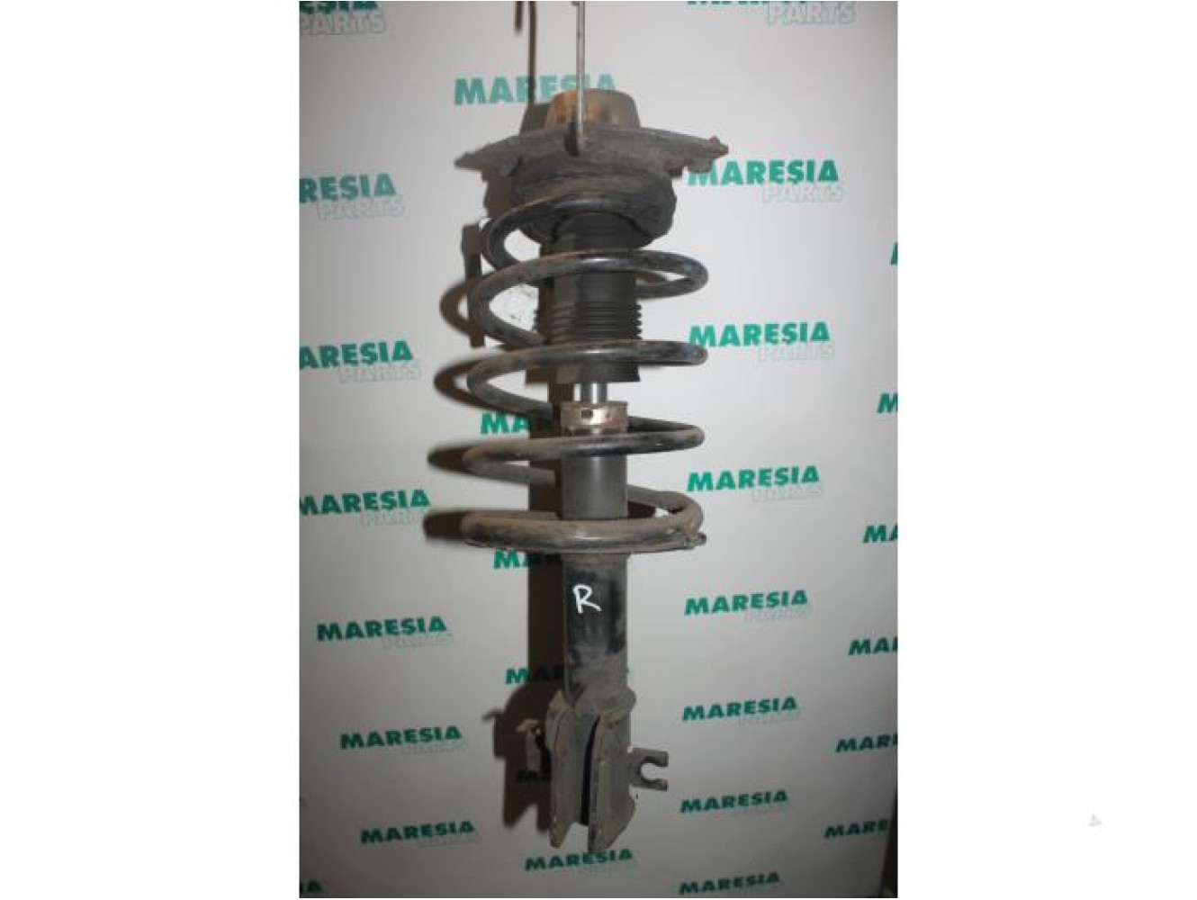 Alfa Romeo - 145/146 - Stoßdämpferstrebe rechts vorne