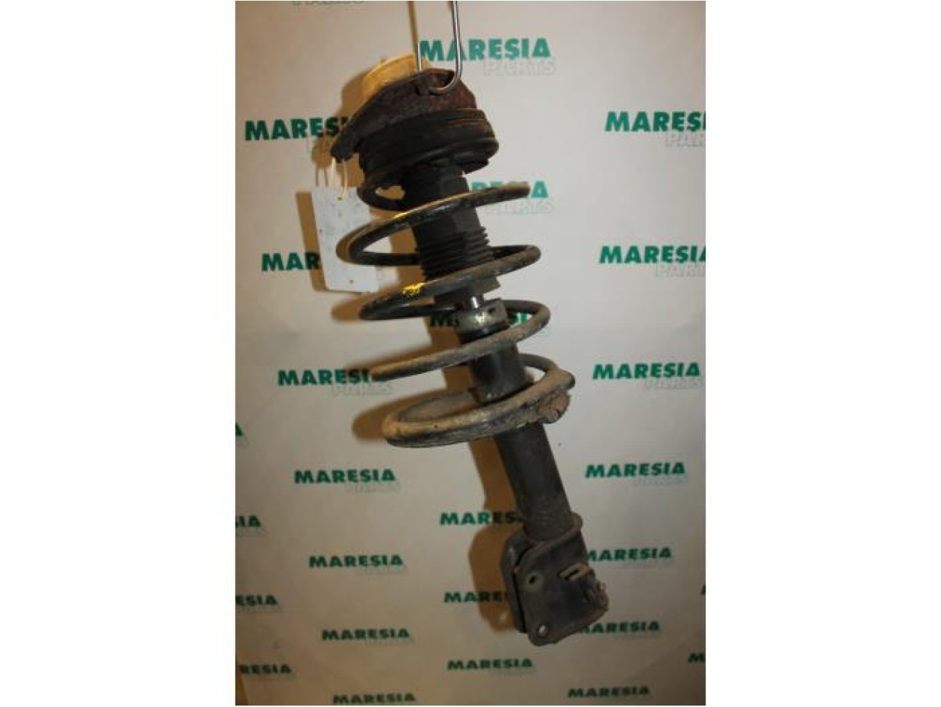 Alfa Romeo - 145/146 - Front shock absorber rod, left