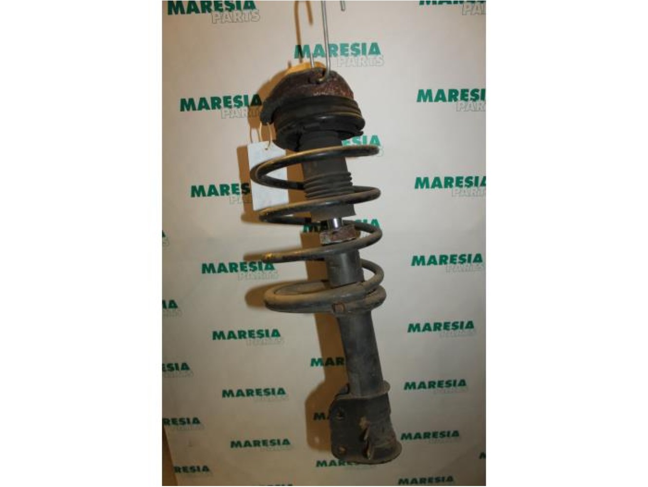 Alfa Romeo - 145/146 - Front shock absorber rod, left