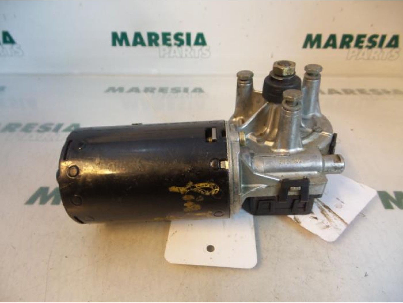 Fiat - Croma - Front wiper motor