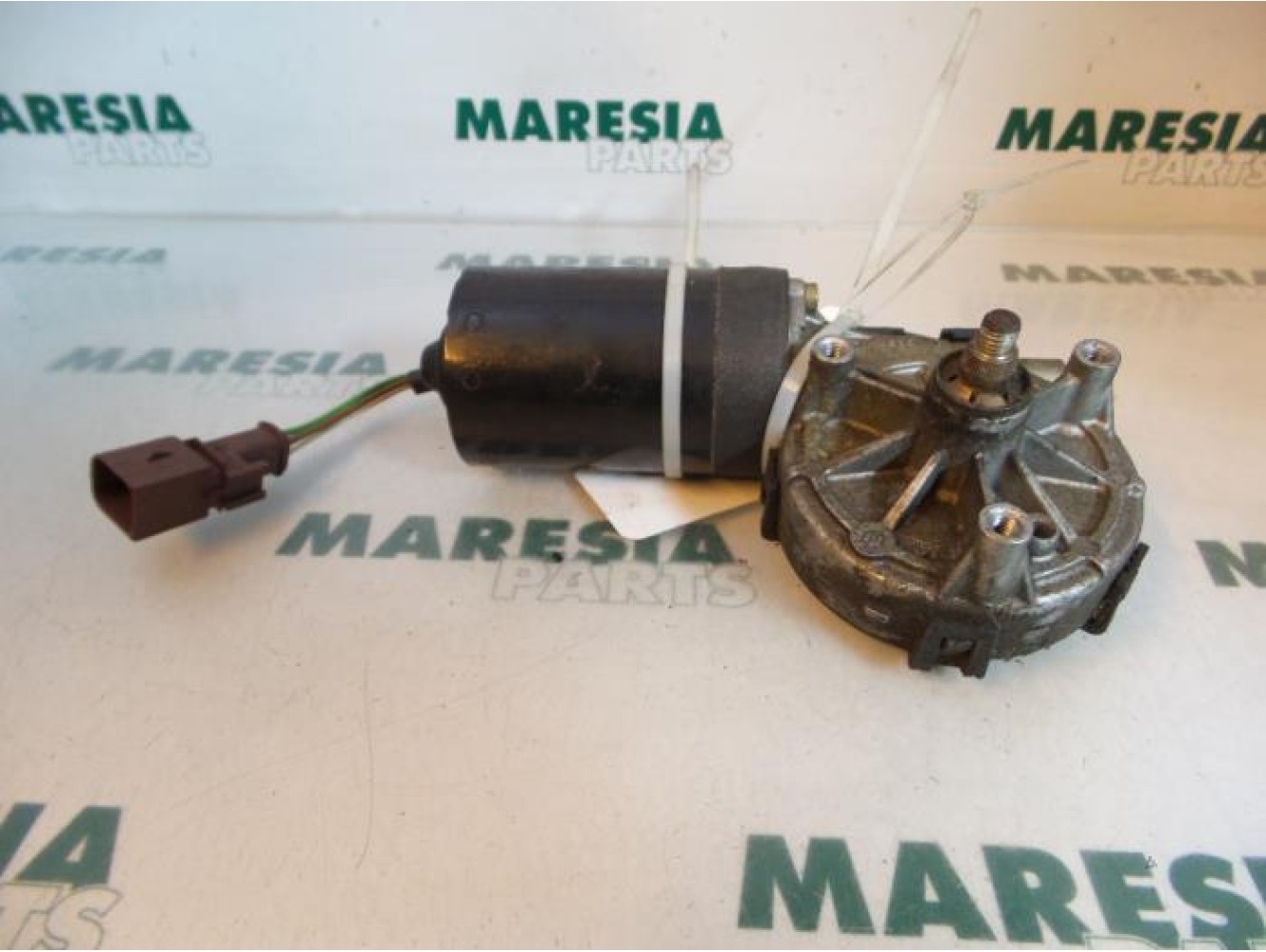 Citroen - Picasso - Front wiper motor