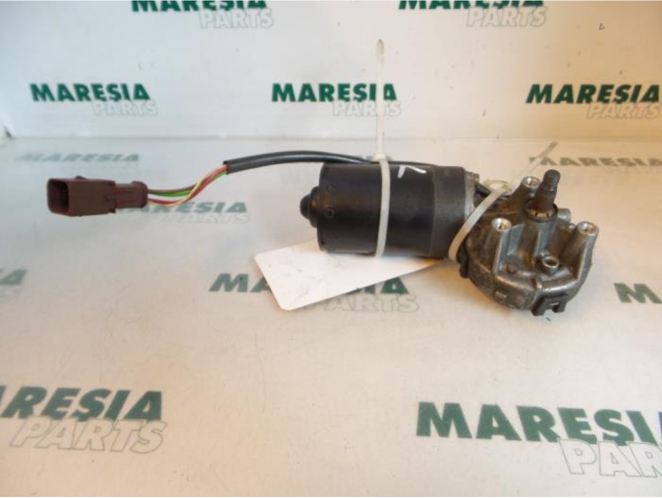 Citroen - Picasso - Front wiper motor