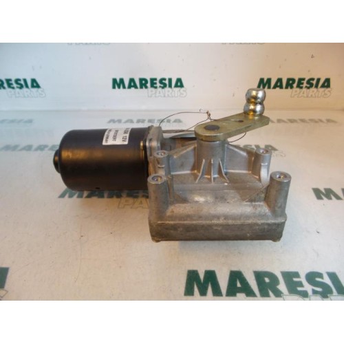 Peugeot - 307 - Front wiper motor