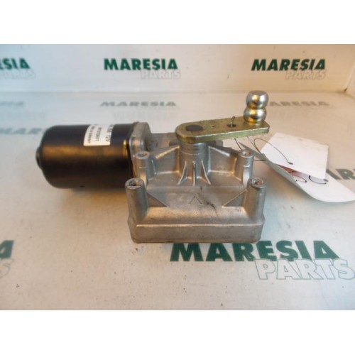 Peugeot - 307 - Front wiper motor