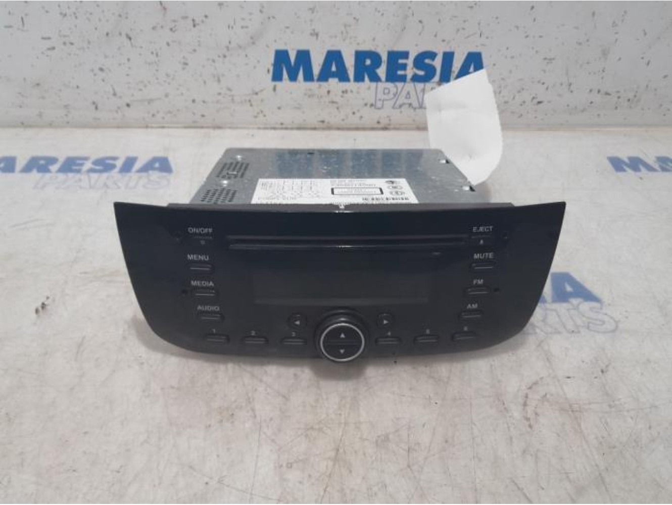 Fiat - Punto - Radio CD player