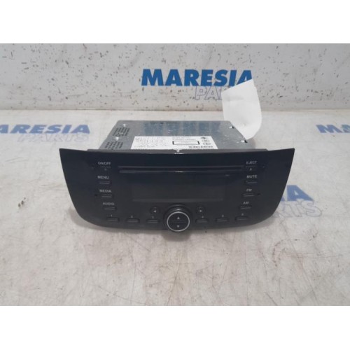 Fiat - Punto - Radio CD player