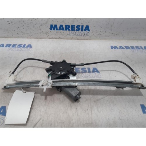Fiat - Punto - Window mechanism 4-door, front left