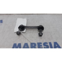 Alfa Romeo - Stelvio - Anti-roll bar guide