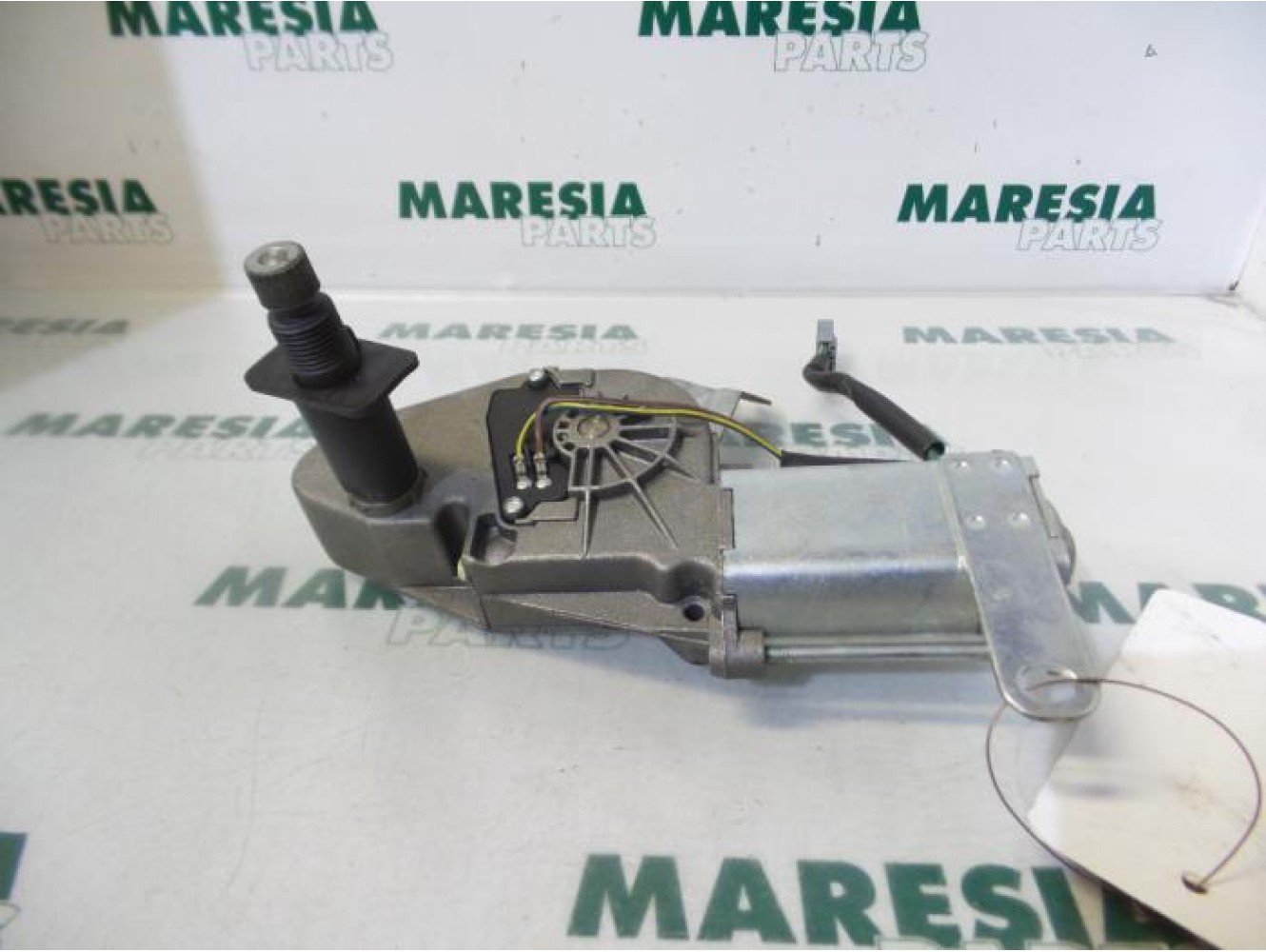 Fiat - Panda - Ruitenwissermotor achter