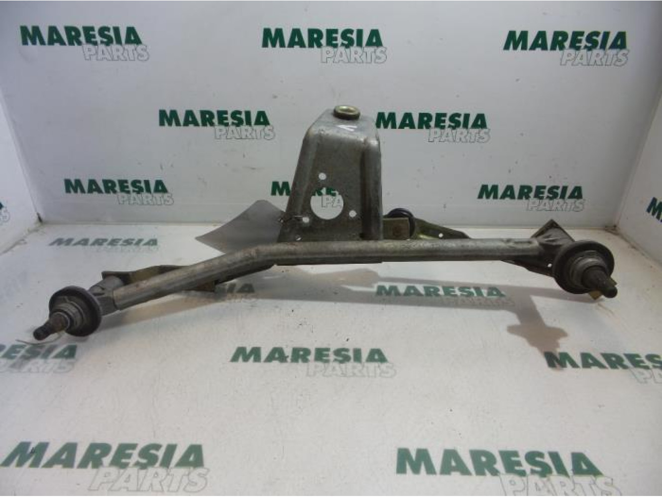 Peugeot - 206 - Wiper mechanism