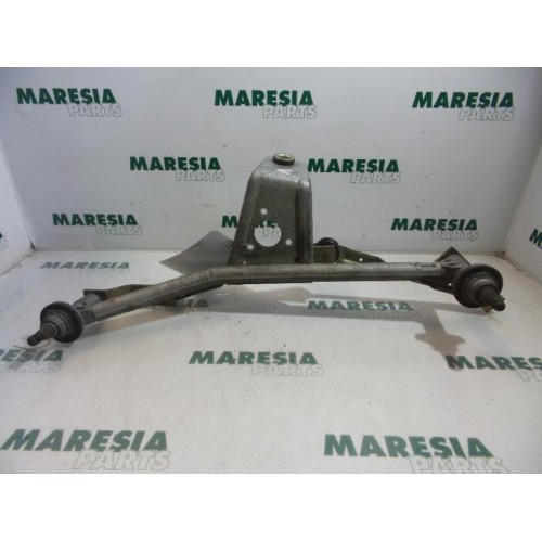 Peugeot - 206 - Wiper mechanism
