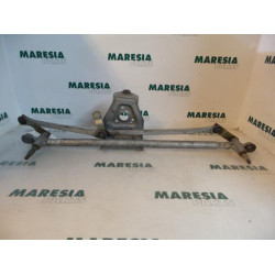 Renault - Clio - Wiper mechanism
