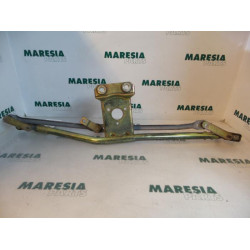 Renault - Clio - Wiper mechanism