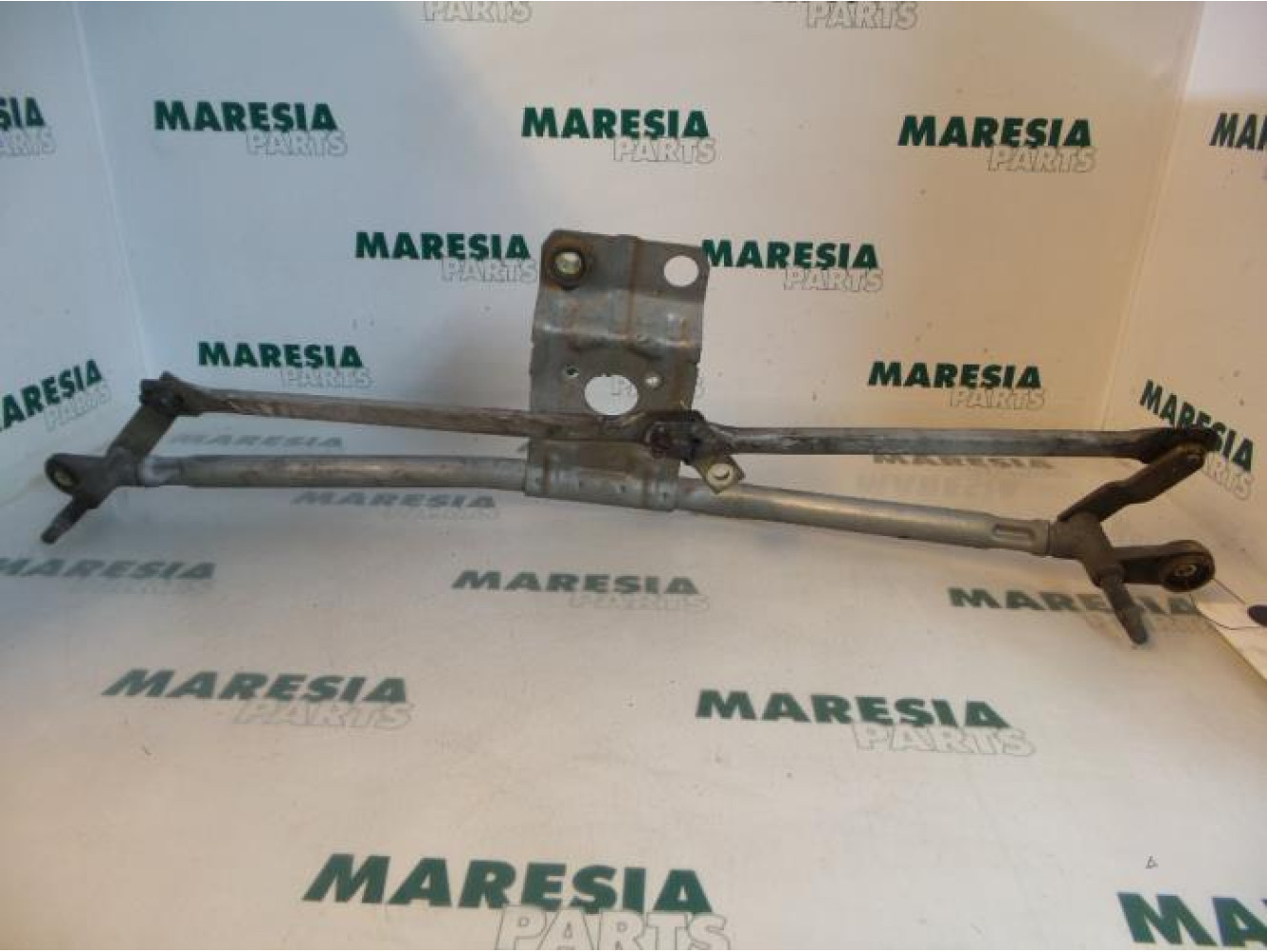 Renault - Clio - Wiper mechanism