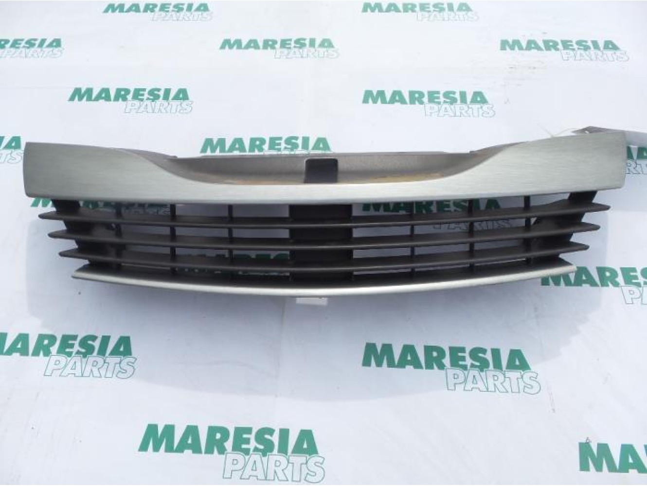 Renault - Laguna - Grill