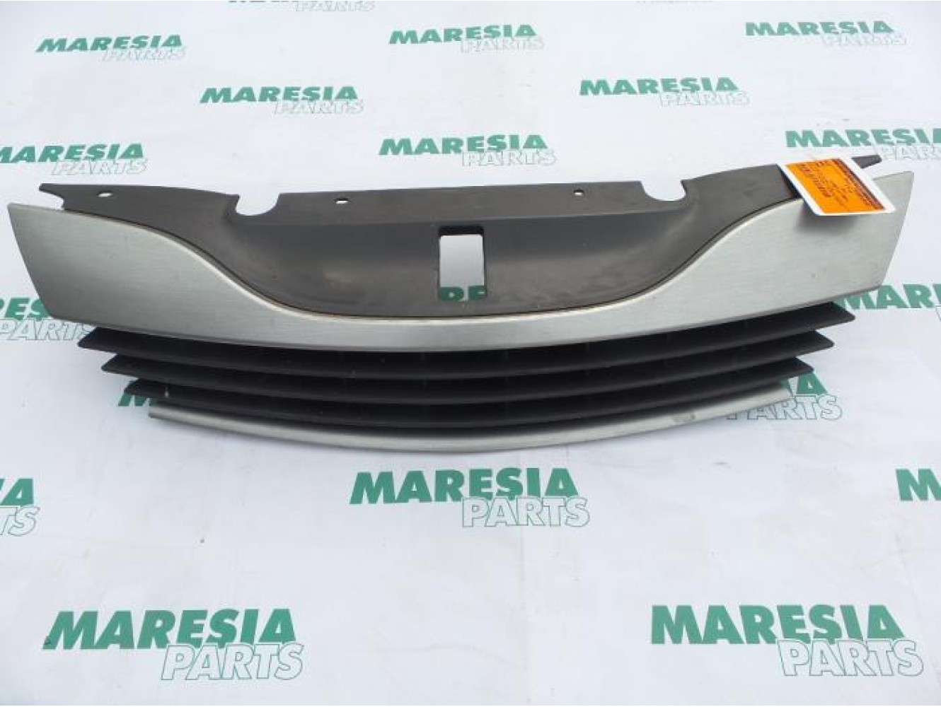 Renault - Laguna - Grill
