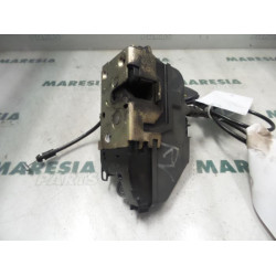 Renault - Megane - Front door lock mechanism 4-door, right