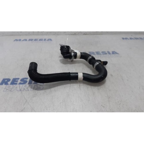 Alfa Romeo - Stelvio - Radiator hose