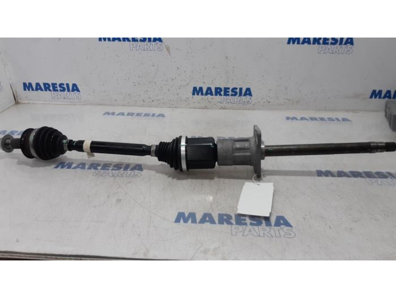 Alfa Romeo - Stelvio - Aandrijfas links-voor