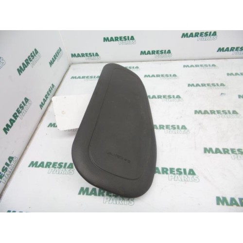 Fiat - Punto - Airbag siège