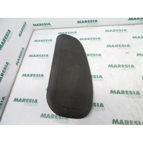 Fiat - Punto - Airbag siège