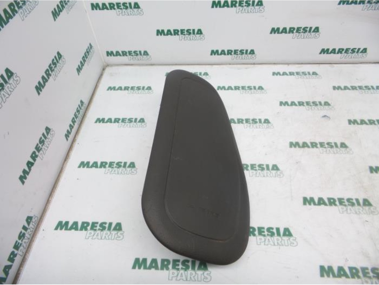 Fiat - Punto - Airbag siège