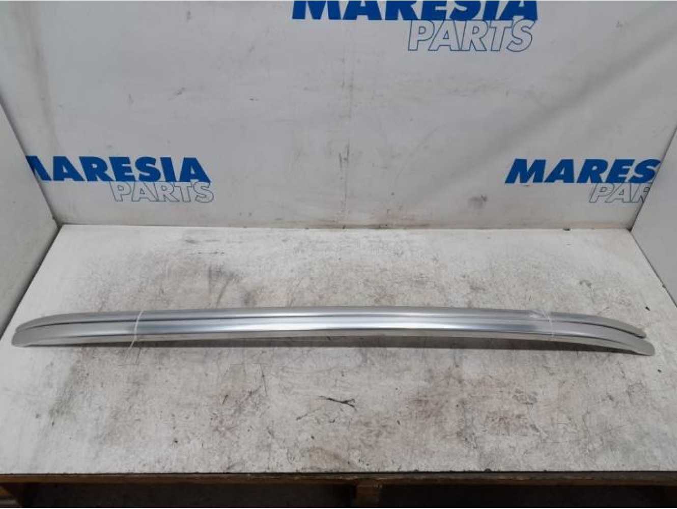 Renault - Megane - Roof rail kit