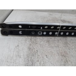 Renault - Megane - Roof rail kit