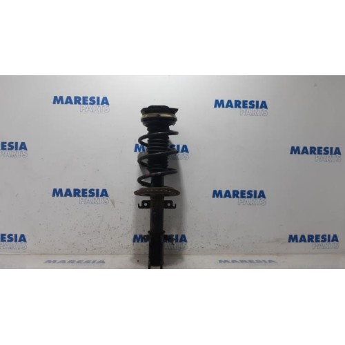 Renault - Kangoo - Front shock absorber rod, right