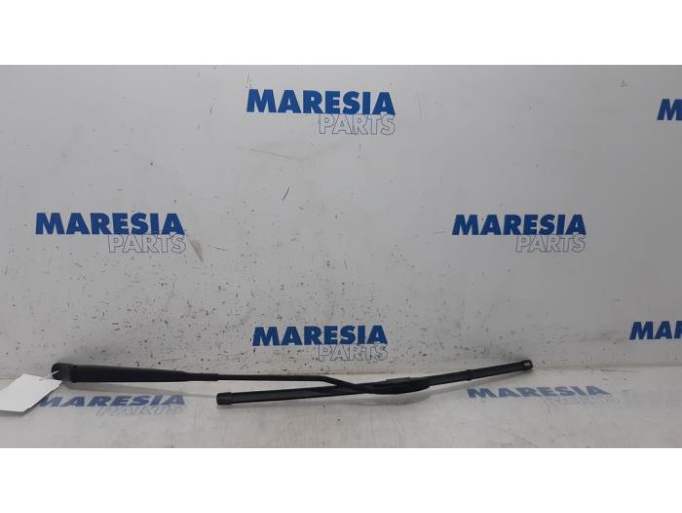 Renault - Kangoo - Front wiper arm
