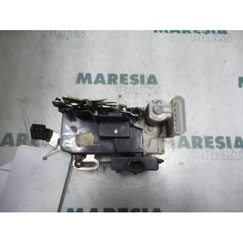 Lancia - Lybra - Front door lock mechanism 4-door, right