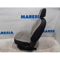 Renault - Kangoo - Sitz rechts