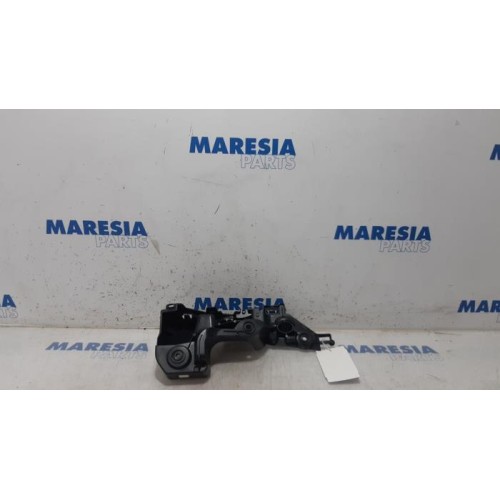 Citroen - C4 Cactus - Rear bumper bracket, right