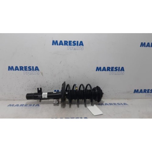Citroen - C4 Cactus - Front shock absorber rod, right
