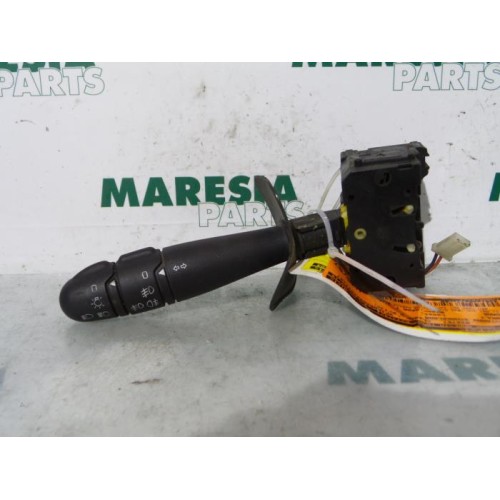 Renault - Megane - Indicator switch