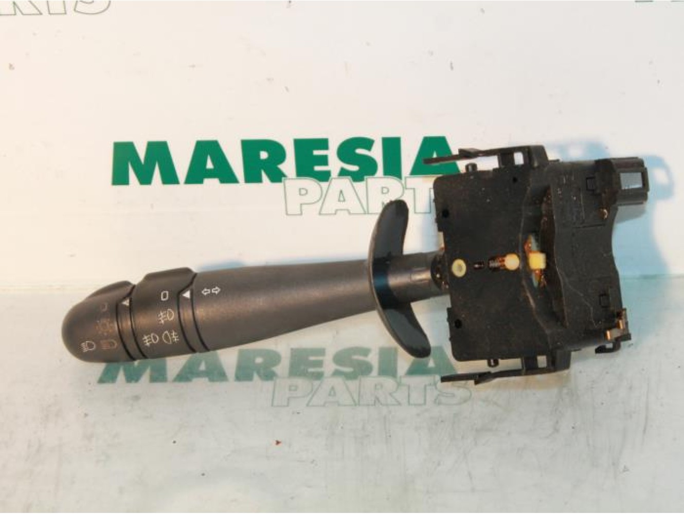 Renault - Laguna - Indicator switch