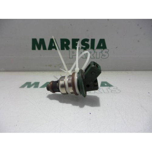 Renault - Megane Scenic - Injector (petrol injection)